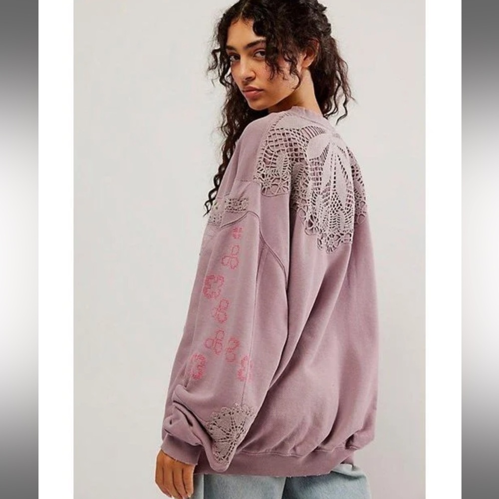 Free People Grams Attic Embroidered Vintage Crochet Sweatshirt Pullover Top - Picture 2 of 7